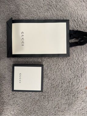 Gucci Black Leather Bifold Wallet with Gold Logo